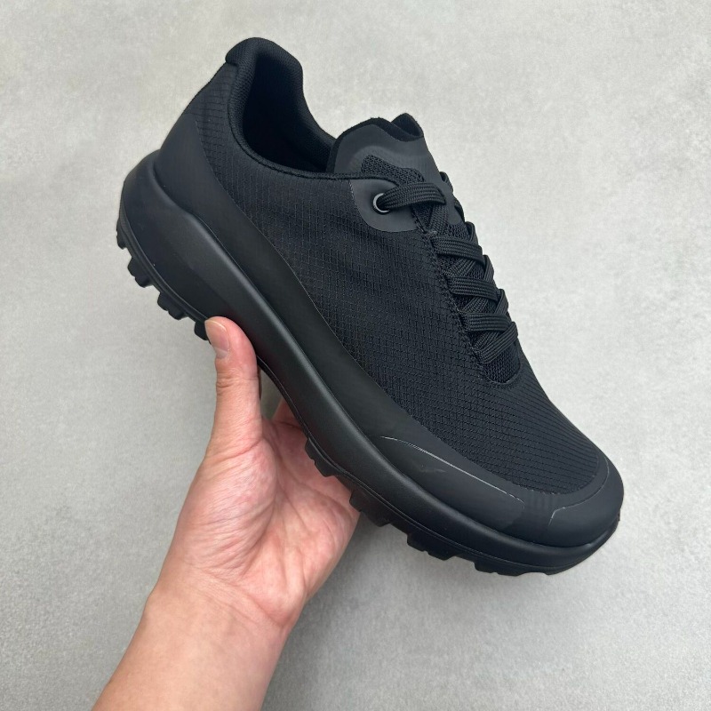 Scarpe Professionali da Trail  - Outdoor Sport Brand recensione e prezzo